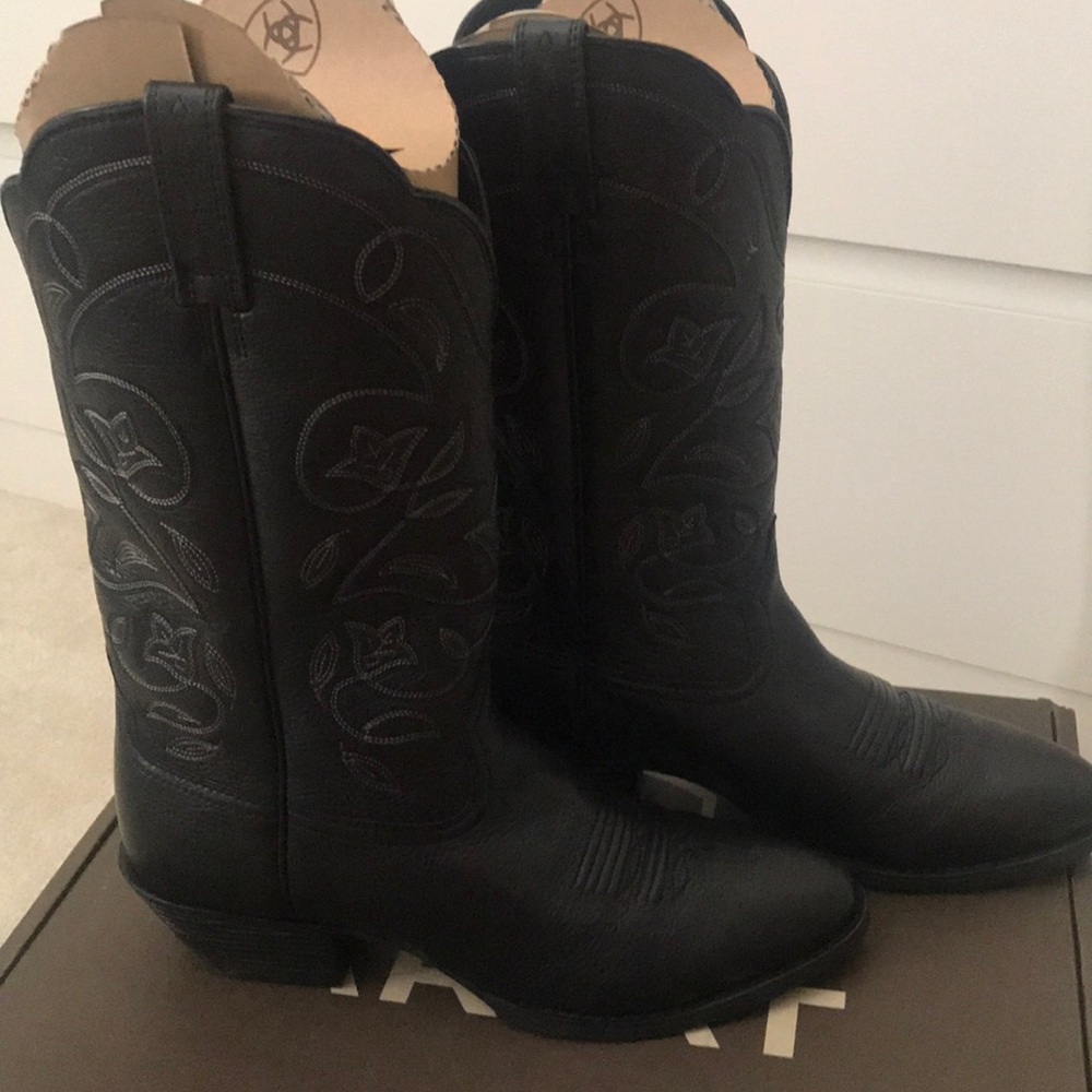 Ariat Western R-Toe Boots - Picture 2 of 7